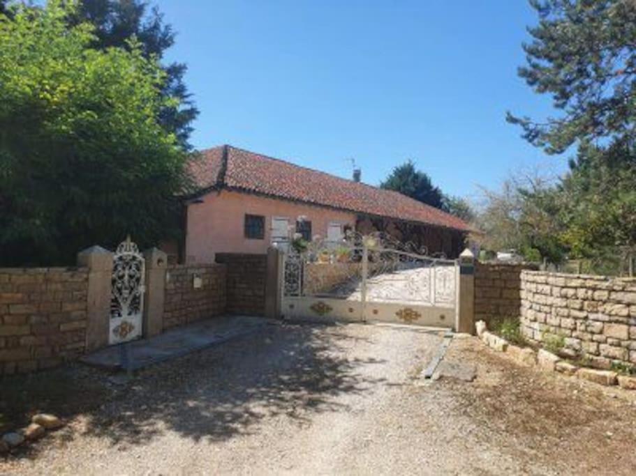 Studio3 Spacieux 1A4 Pers Marboz المظهر الخارجي الصورة